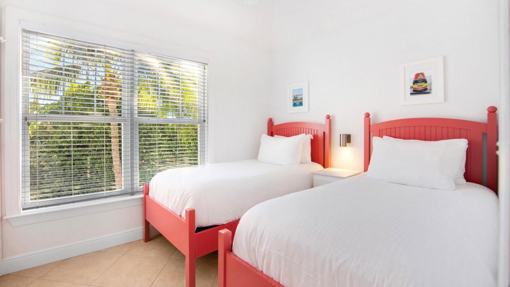 Three-Bedroom Villa,1730020857:JPEG